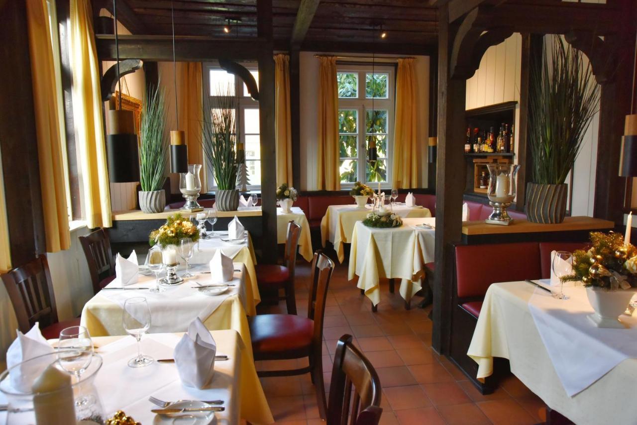 Klosterschaenke Hude Hotel Ferienwohnungen Restaurant Cafe Exterior photo